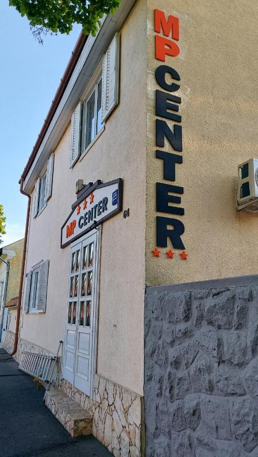 Mp Center Maganszallas Miskolc Exterior foto